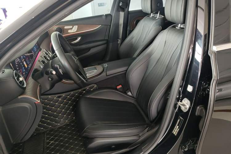 Used Mercedes-Benz E-Class 2022 Revised Version E 300 L Fashion Edition Left Front Seat