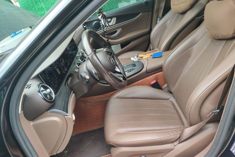 Used Mercedes-Benz E-Class 2022 Revised Version E 300 L Fashion Edition Left Front Seat