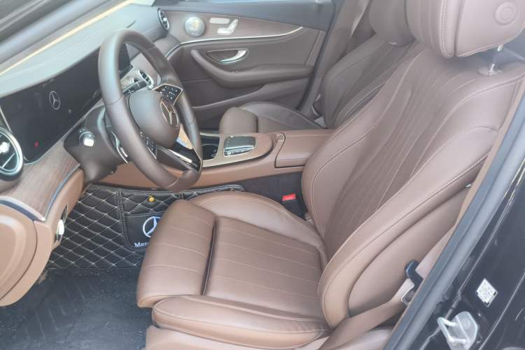 Used Mercedes-Benz E-Class 2022 Second Facelift E 300 L Fashion Edition Left Front Seat