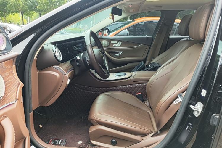 Used Mercedes-Benz E-Class 2022 Revised Version E 300 L Luxury Edition Left Front Seat