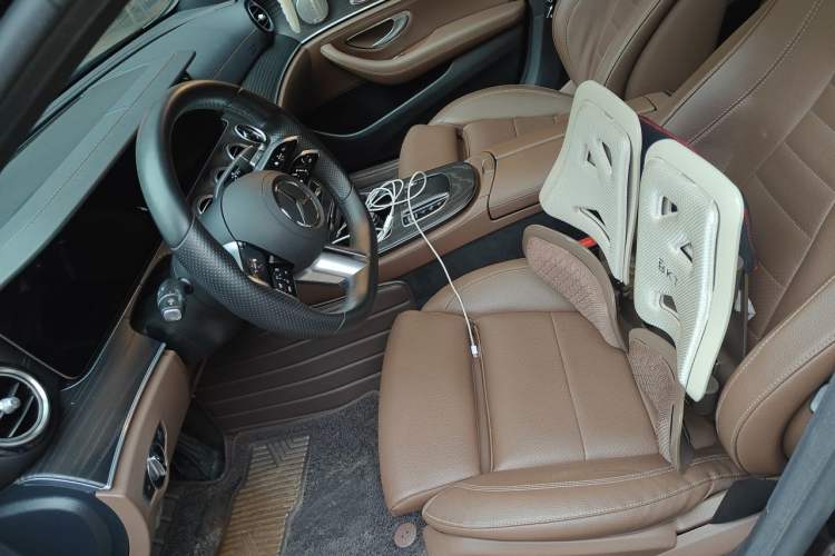 Used Mercedes-Benz E-Class 2022 Second Facelift E 300 L Sport Luxury Edition Left Front Seat