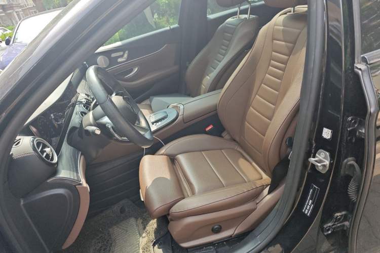 Used Mercedes-Benz E-Class 2022 Revised E 300 L Sporty and Stylish Edition Left Front Seat