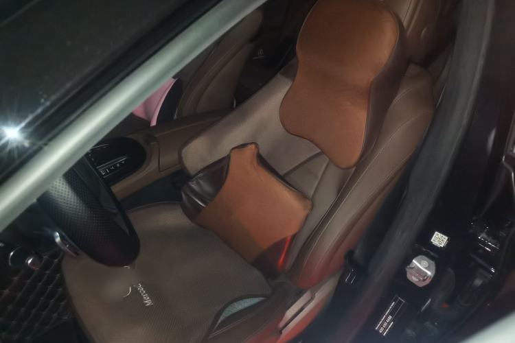 Used Mercedes-Benz E-Class 2022 Second Facelift E 300 L Sport Luxury Edition Left Front Seat
