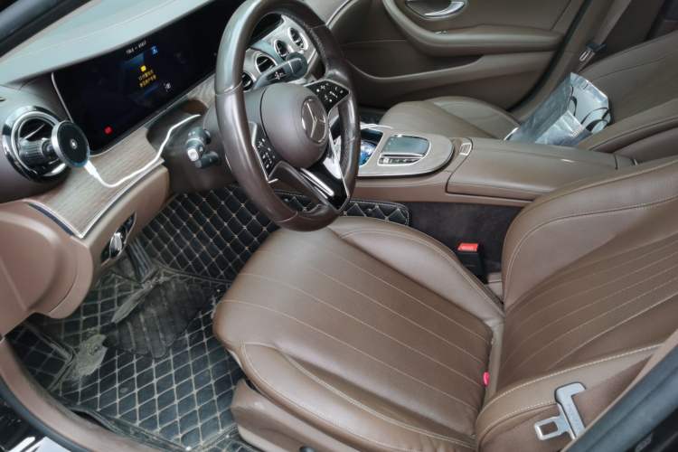 Used Mercedes-Benz E-Class 2022 Revised Version E 300 L Fashion Edition Left Front Seat