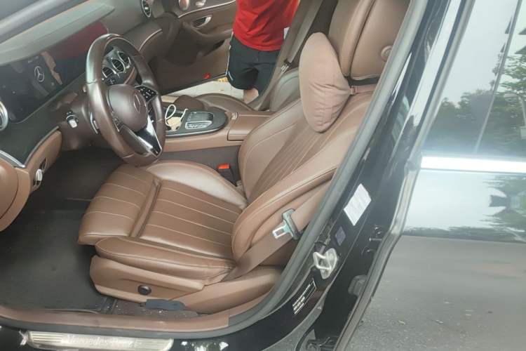 Used Mercedes-Benz E-Class 2022 Second Facelift E 300 L Fashion Edition Left Front Seat