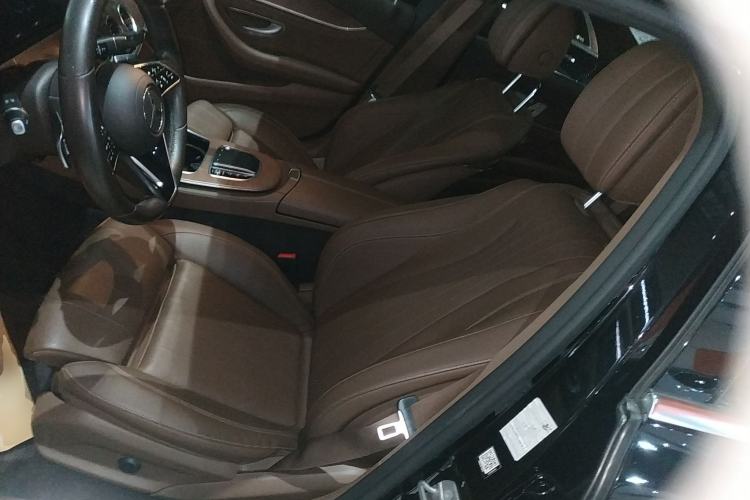 Used Mercedes-Benz E-Class 2022 Updated E 300 L Luxury Edition Left Front Seat