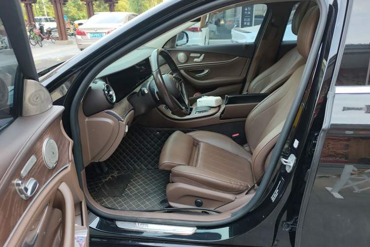 Used Mercedes-Benz E-Class 2022 Updated E 300 L Stylish Edition Left Front Seat