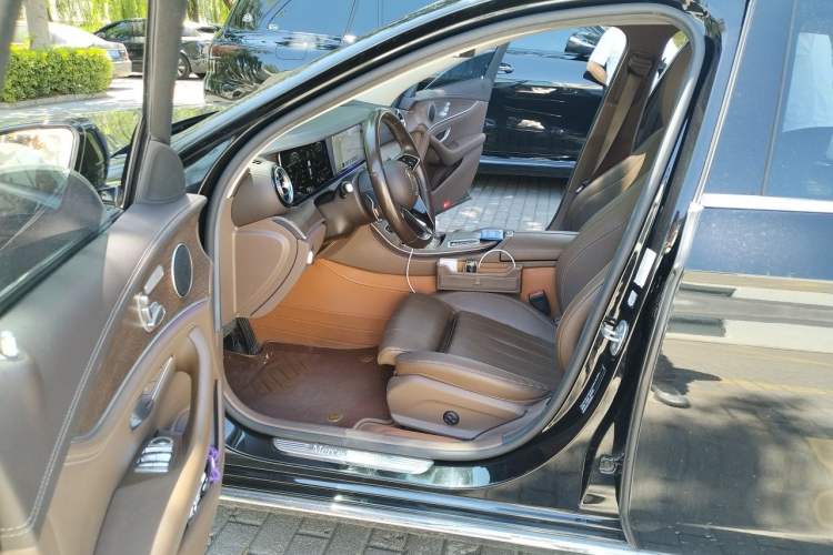 Used Mercedes-Benz E-Class 2022 Second Facelift E 260 L Left Front Seat