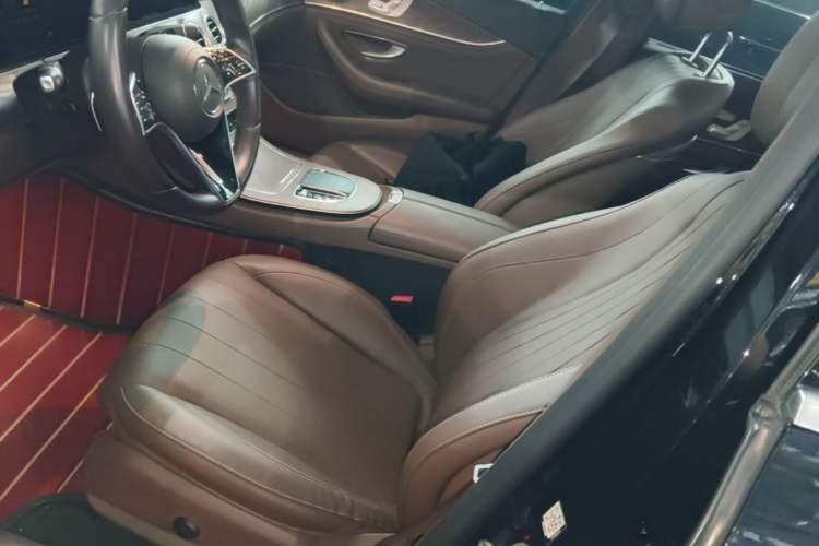 Used Mercedes-Benz E-Class 2022 Revised Version E 300 L Luxury Edition Left Front Seat