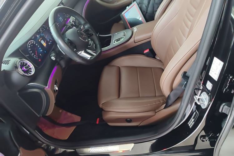 Used Mercedes-Benz E-Class 2022 Revised E 300 L Sport Luxury Edition Left Front Seat