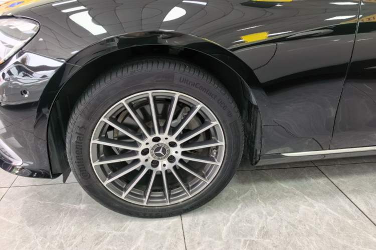 Used Mercedes-Benz E-Class 2022 E 260 L Left Front Wheel Hub