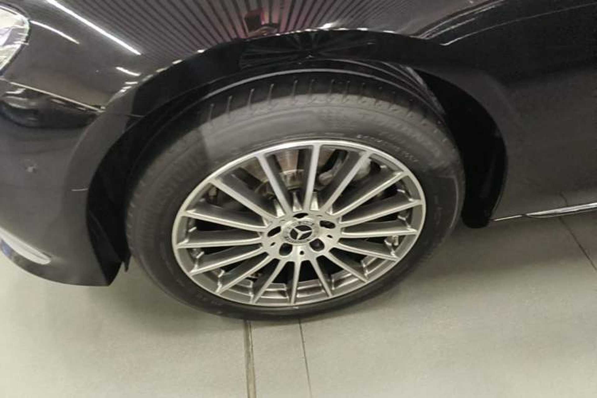 Used Mercedes-Benz E-Class 2022 Second Facelift E 260 L Left Front Wheel Hub