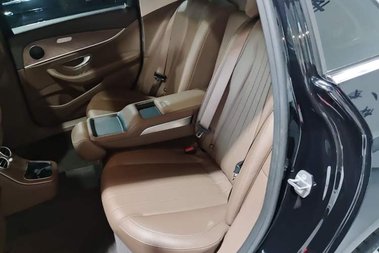 Used Mercedes-Benz E-Class 2022 Updated E 300 L Stylish Edition Left Rear Seat