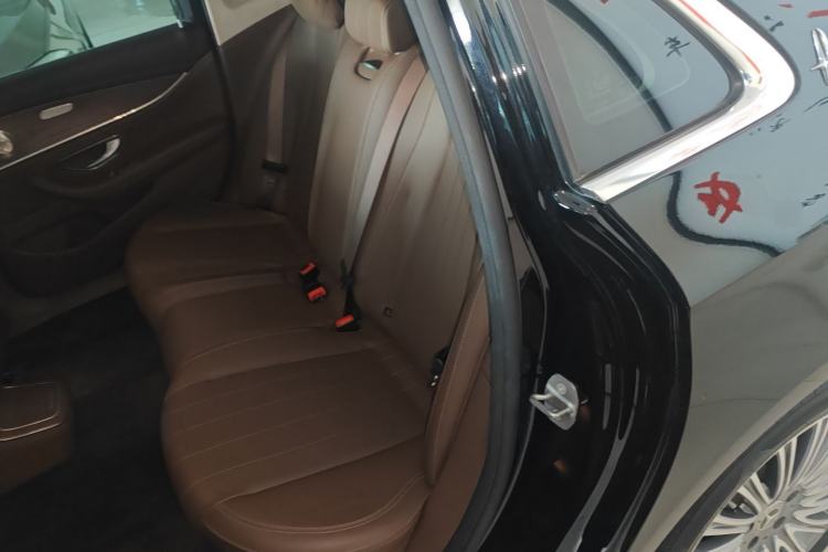 Used Mercedes-Benz E-Class 2022 Second Facelift E 300 L Fashion Edition Left Rear Seat