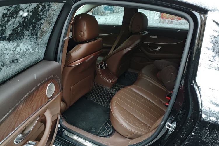 Used Mercedes-Benz E-Class 2022 Updated E 260 L Left Rear Seat