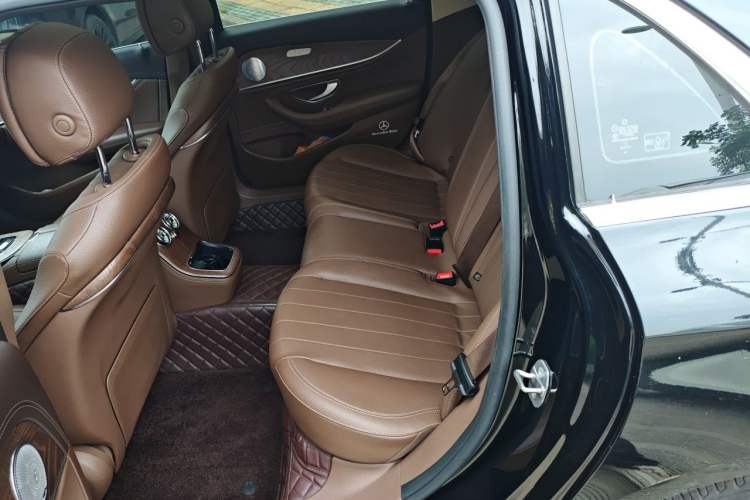 Used Mercedes-Benz E-Class 2022 Updated E 300 L Stylish Edition Left Rear Seat