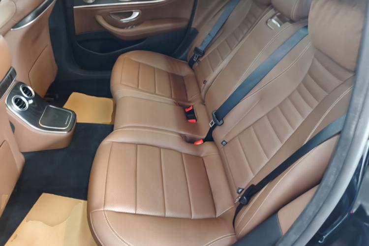 Used Mercedes-Benz E-Class 2022 Second Facelift E 300 L Sport Luxury Edition Left Rear Seat
