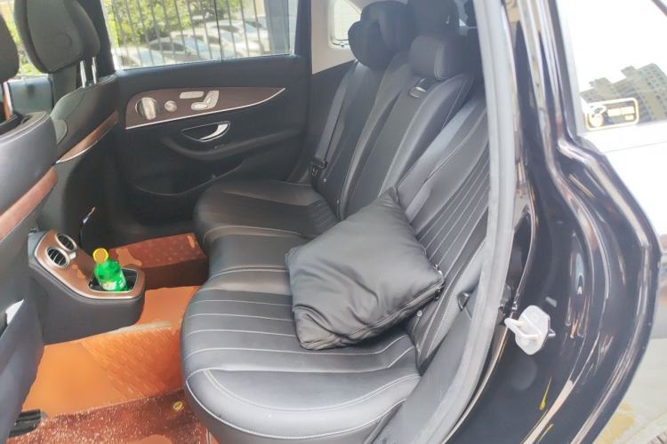 Used Mercedes-Benz E-Class 2022 Updated E 300 L Luxury Edition Left Rear Seat