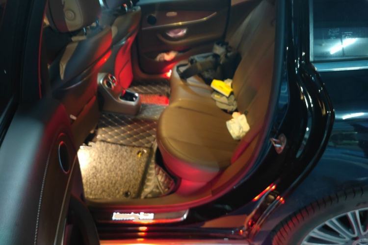 Used Mercedes-Benz E-Class 2022 Updated E 300 L Stylish Edition Left Rear Seat