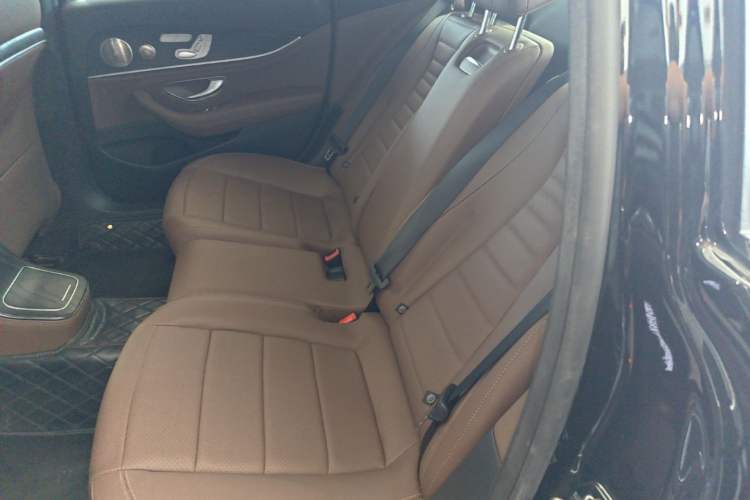 Used Mercedes-Benz E-Class 2022 Revised E 300 L Sport Luxury Edition Left Rear Seat
