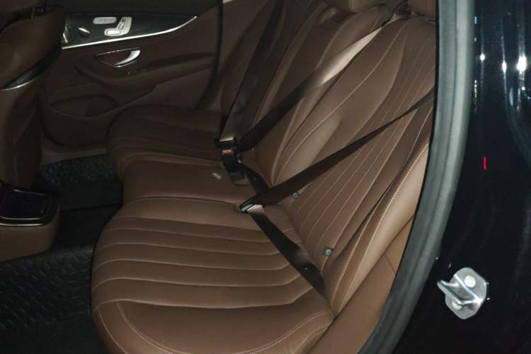 Used Mercedes-Benz E-Class 2022 E 300 L Premium Edition Left Rear Seat