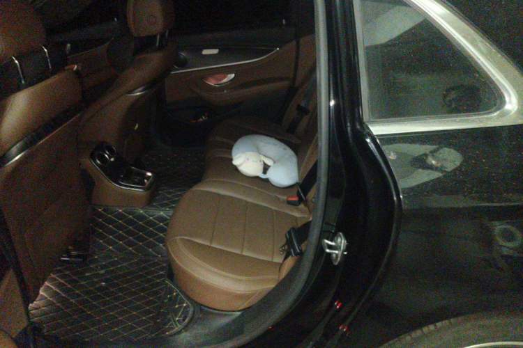 Used Mercedes-Benz E-Class 2022 Second Facelift E 260 L Sport Edition Left Rear Seat
