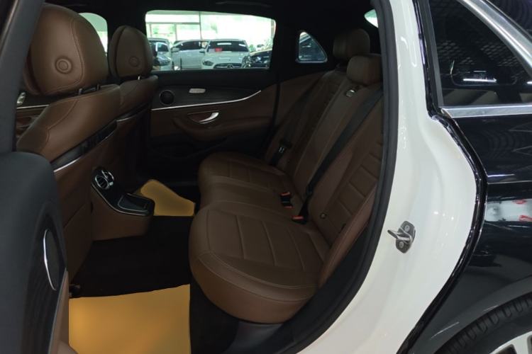 Used Mercedes-Benz E-Class 2022 Second Facelift E 260 L Sport Edition Left Rear Seat