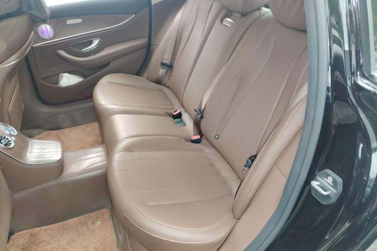 Used Mercedes-Benz E-Class 2022 Updated E 260 L Left Rear Seat