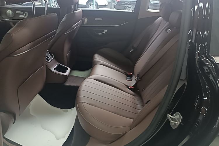 Used Mercedes-Benz E-Class 2022 Revised Version E 300 L Fashion Edition Left Rear Seat
