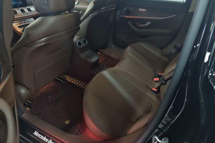 Used Mercedes-Benz E-Class 2022 E 260 L Left Rear Seat