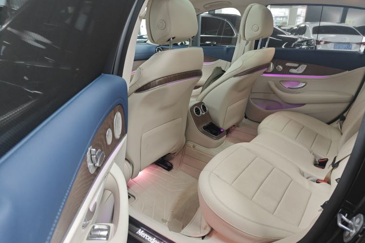 Used Mercedes-Benz E-Class 2022 Revised Version E 300 L Sport Luxury Edition Left Rear Seat