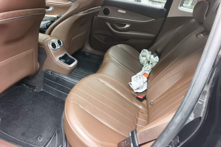 Used Mercedes-Benz E-Class 2022 E 260 L Left Rear Seat