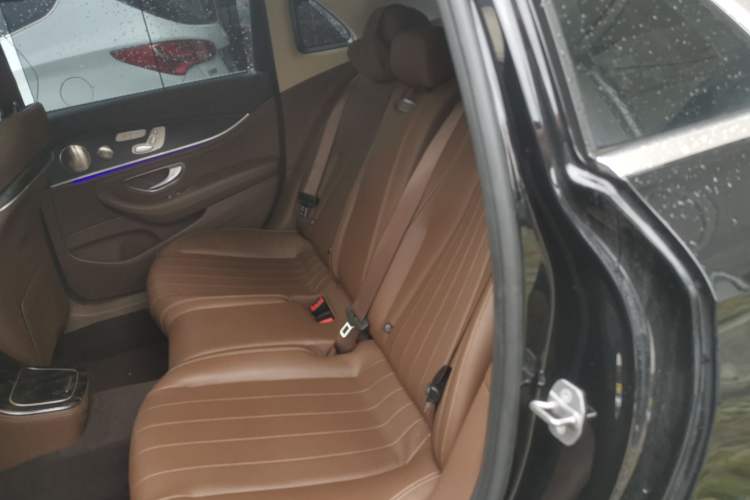 Used Mercedes-Benz E-Class 2022 Second Facelift E 300 L Luxury Edition Left Rear Seat