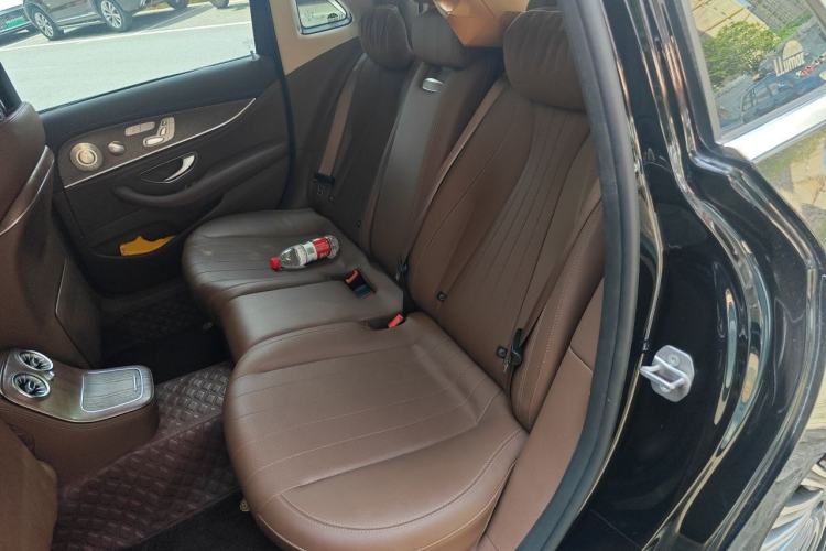 Used Mercedes-Benz E-Class 2022 Updated E 300 L Luxury Edition Left Rear Seat