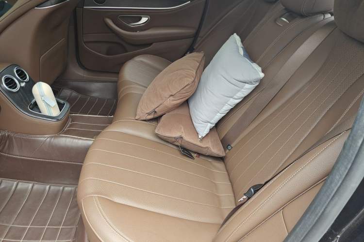 Used Mercedes-Benz E-Class 2022 Updated E 300 L Stylish Edition Left Rear Seat
