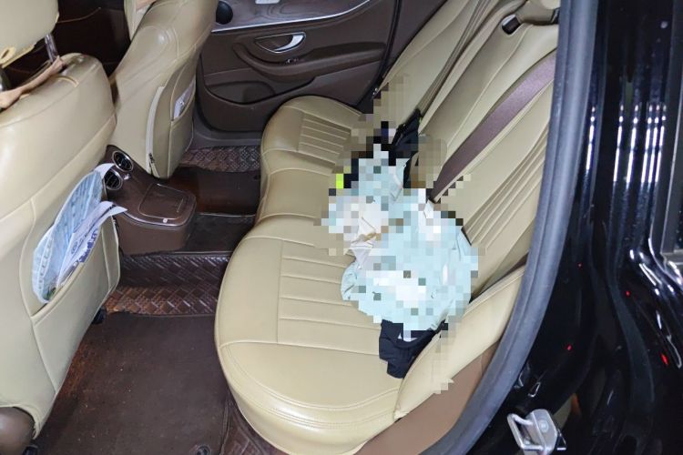 Used Mercedes-Benz E-Class 2022 Second Facelift E 300 L Fashion Edition Left Rear Seat