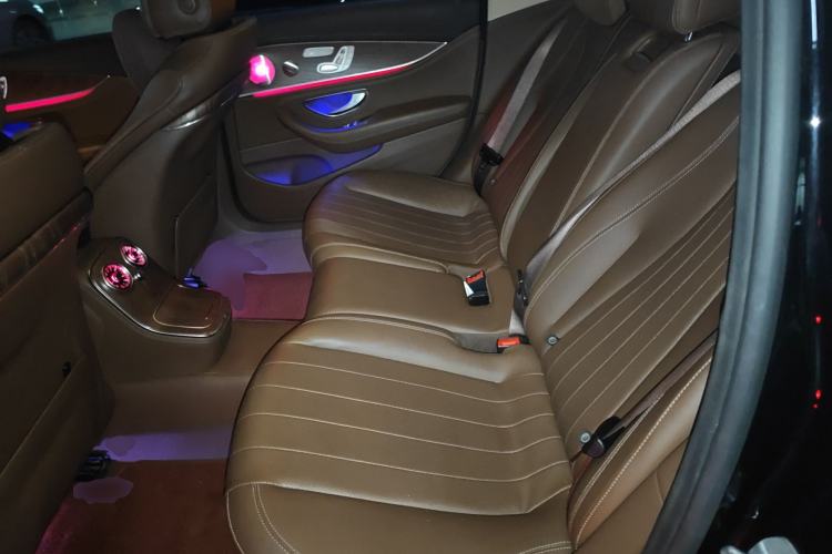 Used Mercedes-Benz E-Class 2022 Updated E 300 L Luxury Edition Left Rear Seat