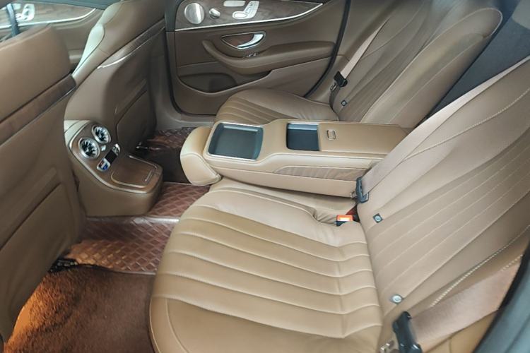 Used Mercedes-Benz E-Class 2022 E 300 L Premium Edition Left Rear Seat