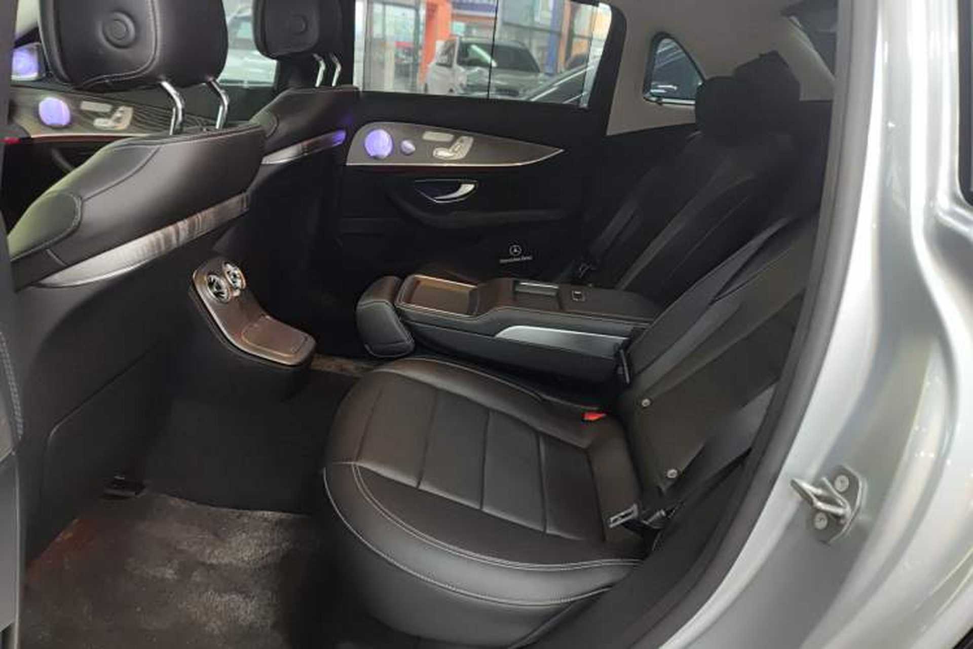 Used Mercedes-Benz E-Class 2022 Revised Version E 300 L Sport Luxury Edition Left Rear Seat