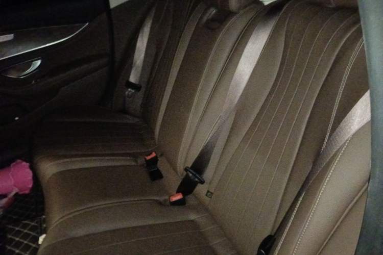 Used Mercedes-Benz E-Class 2022 Updated E 300 L Stylish Edition Left Rear Seat