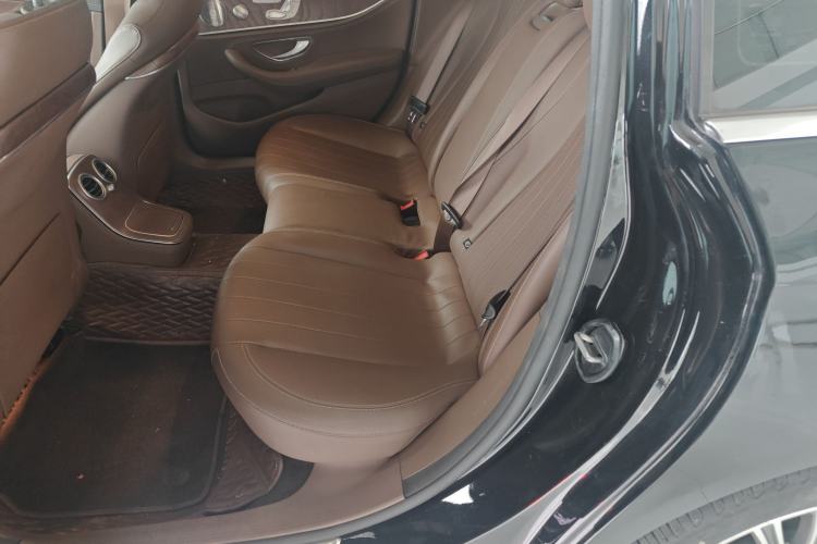 Used Mercedes-Benz E-Class 2022 Updated E 300 L Luxury Edition Left Rear Seat