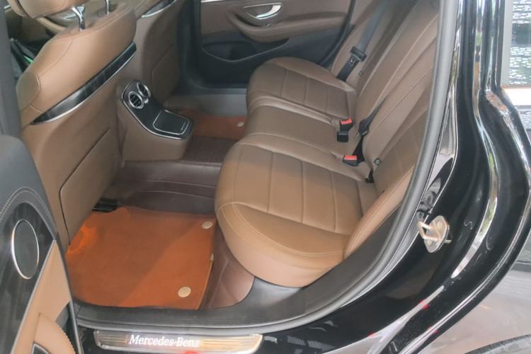 Used Mercedes-Benz E-Class 2022 Revised E 300 L Sporty and Stylish Edition Left Rear Seat