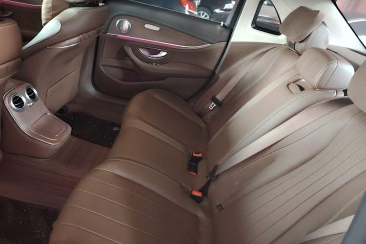 Used Mercedes-Benz E-Class 2022 Second Facelift E 300 L Fashion Edition Left Rear Seat