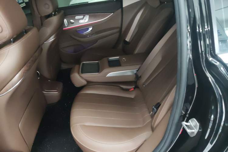 Used Mercedes-Benz E-Class 2022 Second Facelift E 300 L Luxury Edition Left Rear Seat