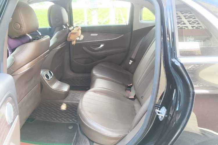 Used Mercedes-Benz E-Class 2022 Updated E 300 L Stylish Edition Left Rear Seat