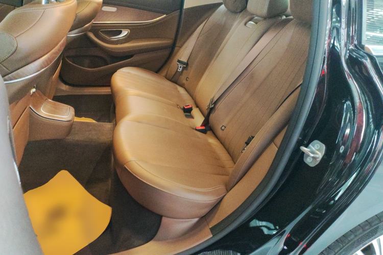 Used Mercedes-Benz E-Class 2022 Second Facelift E 300 L Fashion Edition Left Rear Seat
