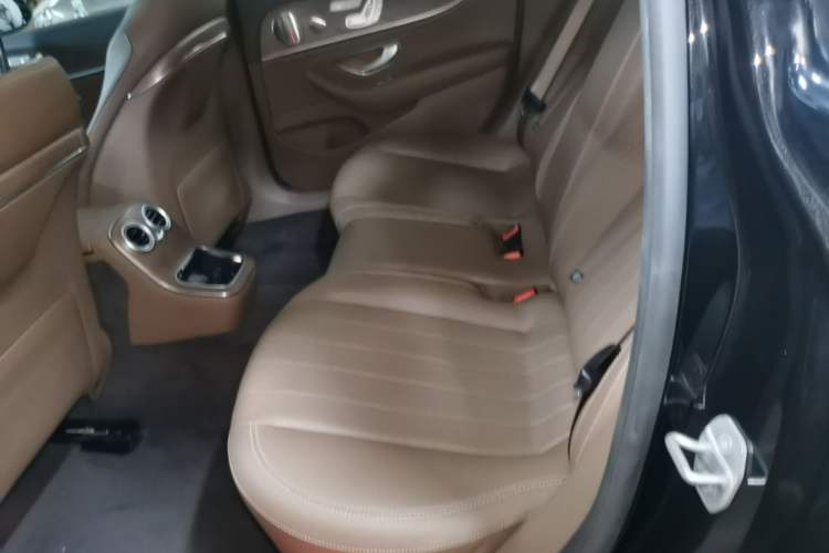 Used Mercedes-Benz E-Class 2022 Updated E 300 L Luxury Edition Left Rear Seat