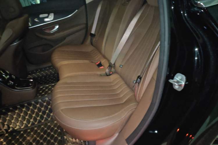 Used Mercedes-Benz E-Class 2022 Second Facelift E 300 L Prestige Edition Left Rear Seat