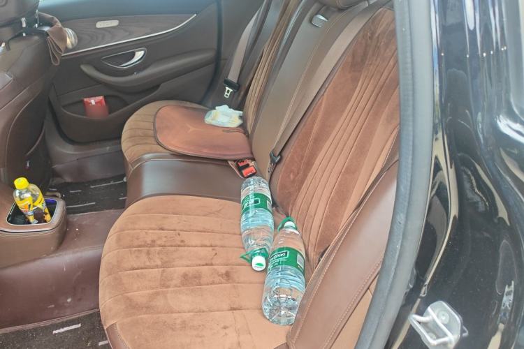 Used Mercedes-Benz E-Class 2022 Second Facelift E 300 L Fashion Edition Left Rear Seat