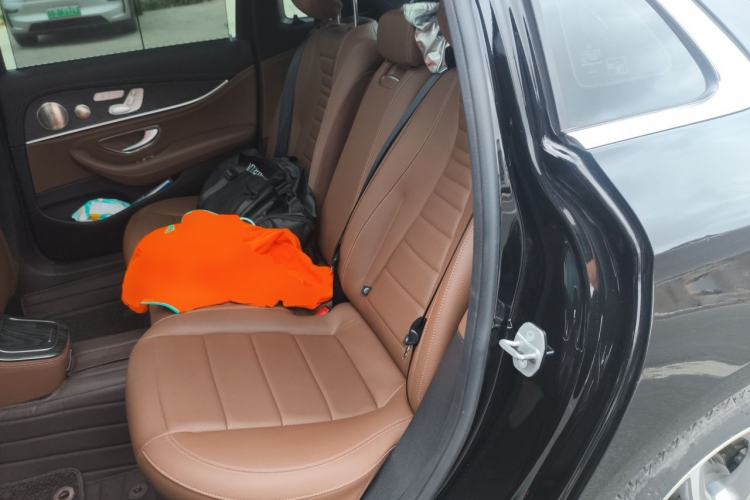 Used Mercedes-Benz E-Class 2022 Revised E 300 L Sport Luxury Edition Left Rear Seat